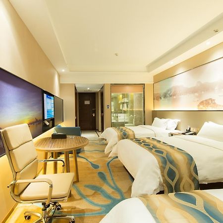 Manhatton Hotel Guilin North Railway Station Dış mekan fotoğraf