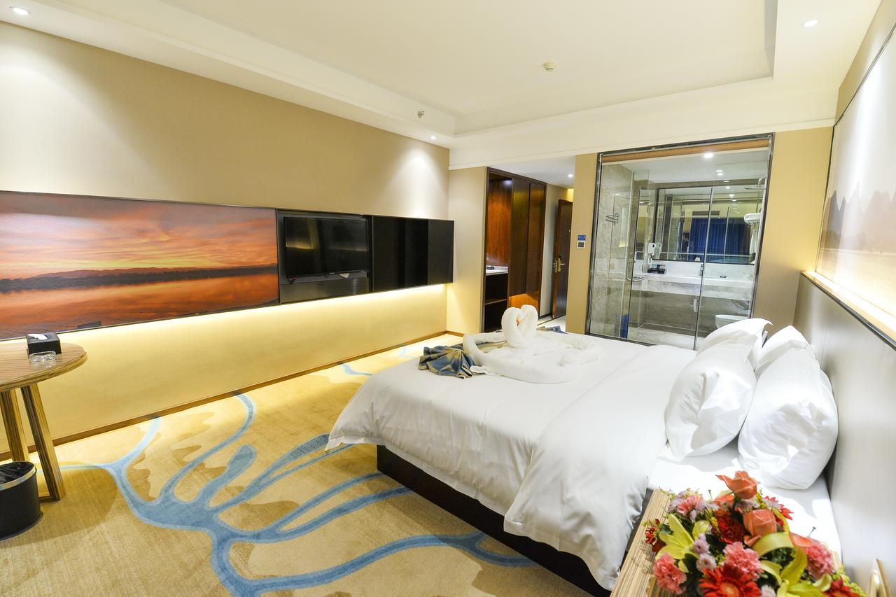 Manhatton Hotel Guilin North Railway Station Dış mekan fotoğraf