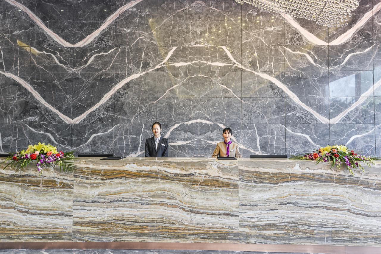 Manhatton Hotel Guilin North Railway Station Dış mekan fotoğraf